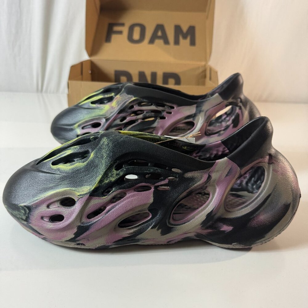 Adidas Yeezy Foam RNR MX Carbon Mens Size 12 NEW in Box